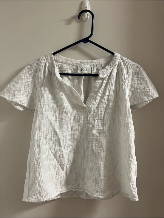 Olive & Oak Tops - Olive & Oak Cream Cotton Gauze V-Notch Short Sleeve Top